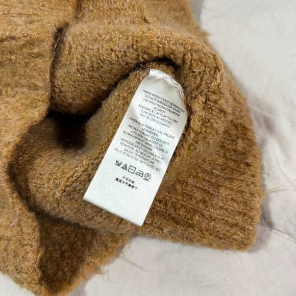 Free People Women’s Tan Distressed Mock Turtleneck Pullover Sweater Size Small - Picture 10 of 13